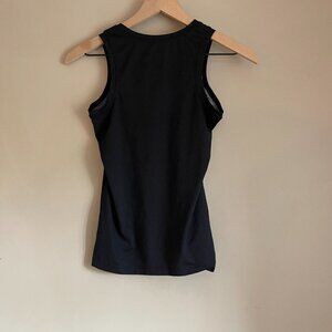 Alo Yoga | Cool Fit V Neck Tank Top | XS